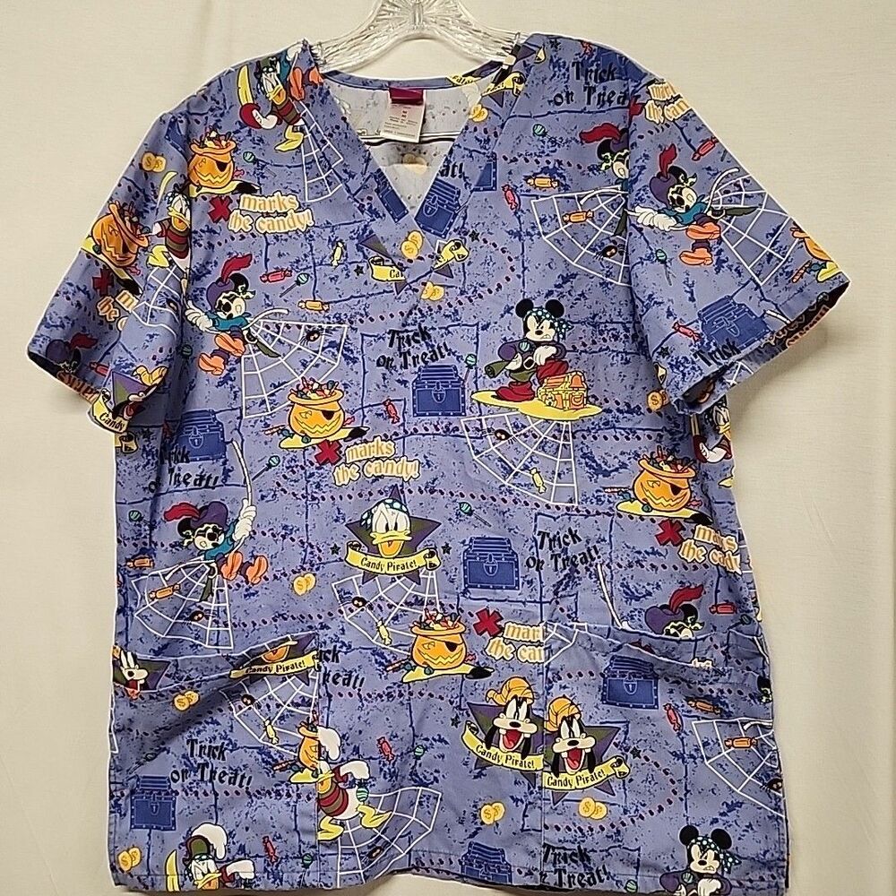 Disney Halloween Scrubs top Candy Pirates Mickey Goofy Donald Purple size M